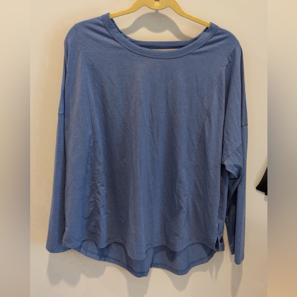all in motion Women's Long-Sleeve Relaxed Tee in Dusty Blue